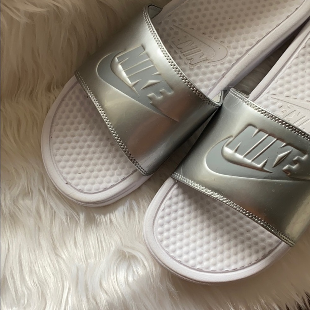 Nike Women’s Slides